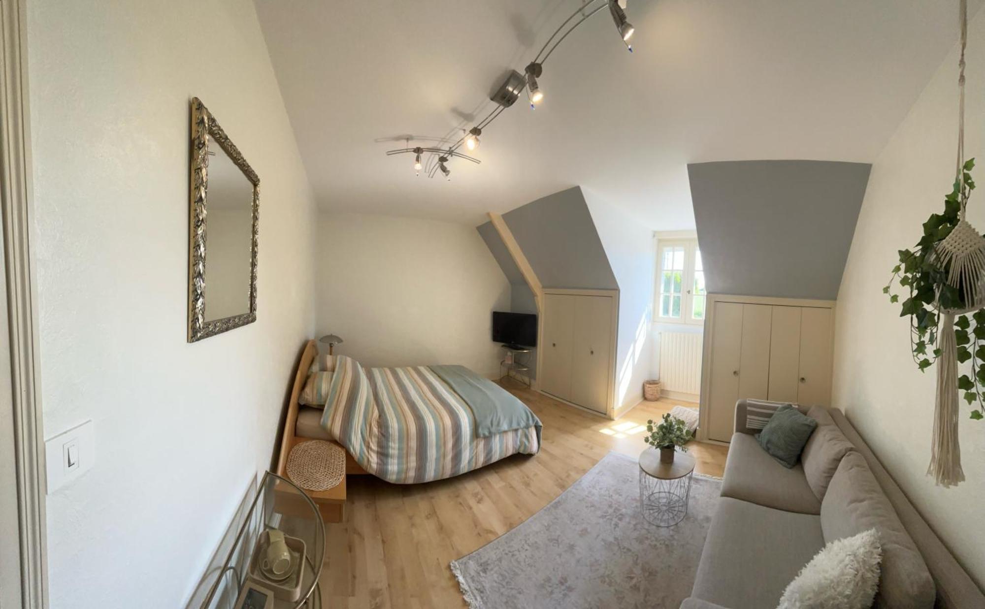 Les Tulipes Bed and Breakfast Antrain Buitenkant foto